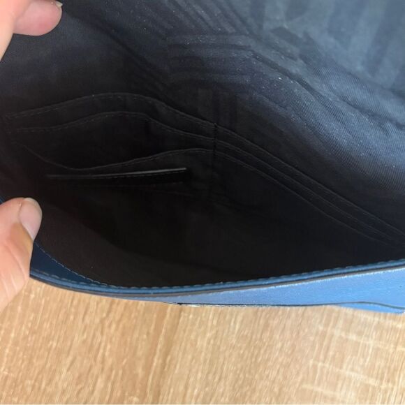 ✨ NWOT ✨Rebecca Minkoff Large Leo Envelope Clutch in Blue - Picture 10 of 10